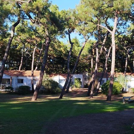 Domaine De La Presqu'Ile Hotel La Faute-sur-Mer Exterior foto