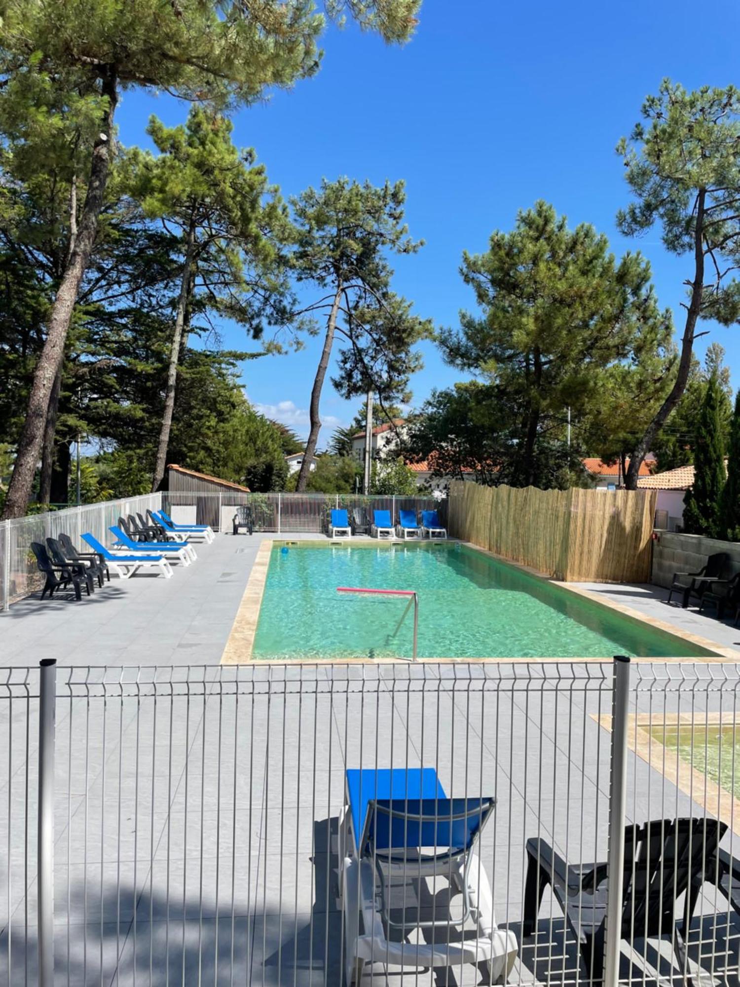 Domaine De La Presqu'Ile Hotel La Faute-sur-Mer Exterior foto